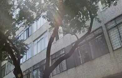 Imagem: O apartamento possui 3 Dormitórios, 2 Banheiros, 107m² de