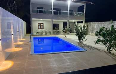 Imagem: A casa em condomínio possui 4 Dormitórios, 4 Banheiros, 3