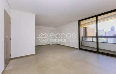 Imagem: O apartamento possui 4 Dormitórios, 1 Banheiro, 3 Vagas na