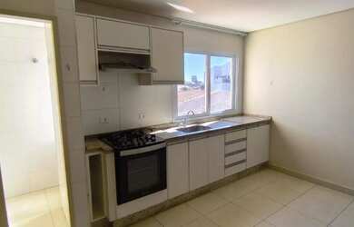 Imagem: O apartamento para alugar possui 2 Dormitórios, 2 Banheiros