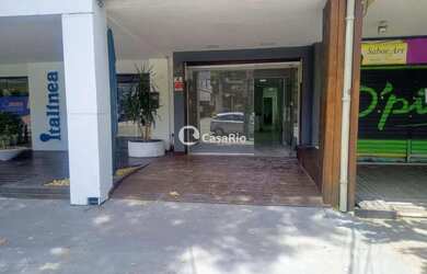 Imagem: O depósito possui 1 Vaga na garagem, 75m² de Área e está