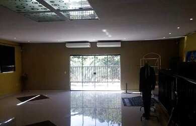 Imagem 2: Casa com 327 m² - venda por R$ 1.190.000 ou aluguel por R$ 5.900/mês...