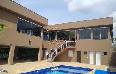 Imagem 1: Casa à Venda de Alto Padrão no Condomínio Urbanova II em Guararema...