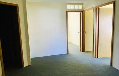 Imagem 3: Conjunto com três salas em esquina, na Itaqui com a João Abott