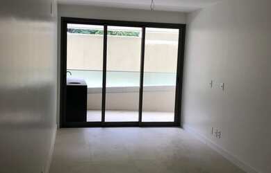 Imagem: O apartamento possui 4 Dormitórios, 3 Banheiros, 1 Vaga na