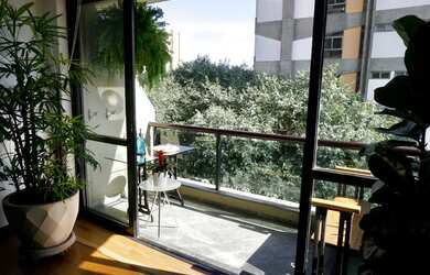 Imagem: O apartamento possui 4 Dormitórios, 3 Banheiros, 3 Vagas na