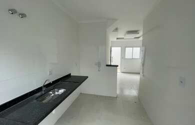 Imagem 3: Sobrado de condomínio lado praia em Praia Grande