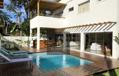 Imagem: A casa possui 4 Dormitórios, 4 Banheiros, 3 Vagas na garagem