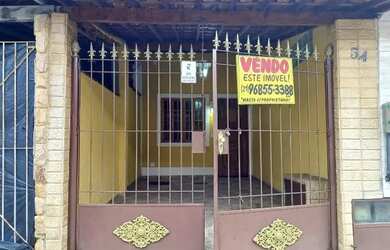 Imagem: A casa em condomínio possui 2 Dormitórios, 1 Banheiro, 2 Vagas