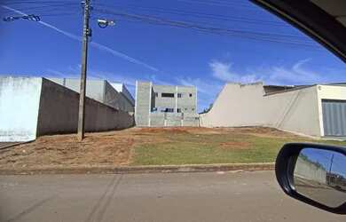 Imagem: O terreno possui 431m² de Área e está localizado em Cardoso