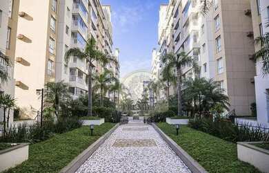 Imagem: O apartamento possui 2 Dormitórios, 2 Banheiros, 1 Vaga na