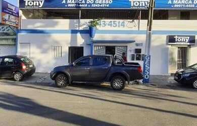 Imagem: A casa possui 1 Dormitório, 2 Banheiros e está localizado