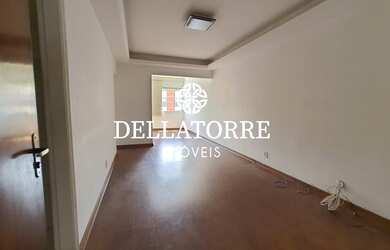 Imagem: O apartamento possui 1 Dormitório, 1 Banheiro, 42m² de Área