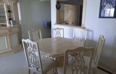 Imagem 12: Lindo apartamento alto padrão frente ao mar reformado