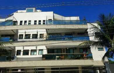 Imagem: O apartamento na cobertura possui 3 Dormitórios, 2 Banheiros