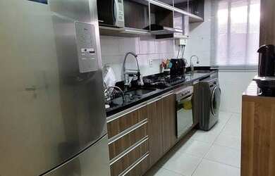 Imagem: O apartamento possui 2 Dormitórios, 1 Banheiro e 1 Vaga na