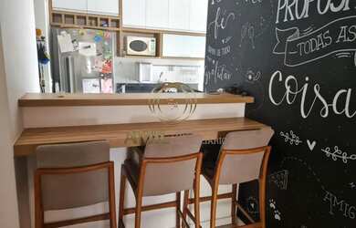 Imagem: O apartamento possui 2 Dormitórios, 2 Banheiros, 1 Vaga na