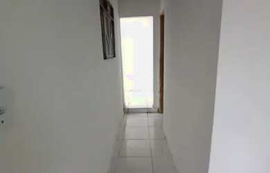 Imagem: O apartamento possui 2 Dormitórios, 2 Banheiros e está localizado