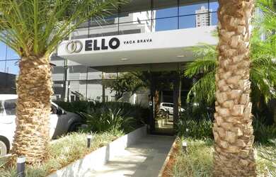 Imagem: O apartamento possui 3 Dormitórios, 4 Banheiros, 2 Vagas na