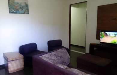 Imagem: A casa possui 2 Dormitórios, 2 Banheiros, 1 Vaga na garagem