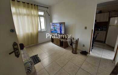 Imagem: O apartamento possui 1 Dormitório, 1 Banheiro, 1 Vaga na garagem