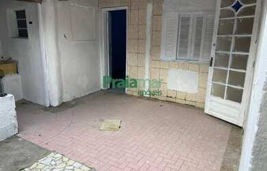 Imagem: A casa possui 1 Dormitório, 1 Banheiro, 40m² de Área e está