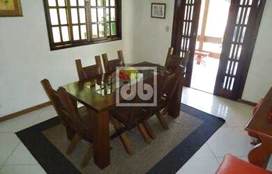 Imagem 5: Anil - Rua Pierre La Place - Casa Triplex - 4 Quartos 1 Suíte - 3 Vagas...