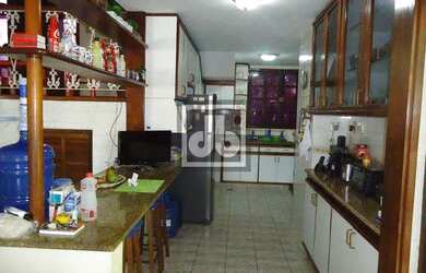 Imagem 11: Anil - Rua Pierre La Place - Casa Triplex - 4 Quartos 1 Suíte - 3 Vagas...