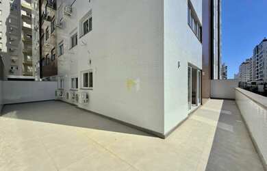 Imagem 7: Apartamento 2 dormitórios com terraço amplo no bairro Navegantes em...