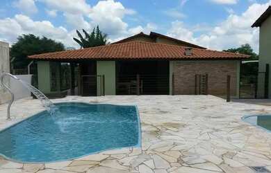 Imagem: A chácara possui 12100m² de Área e está localizado em Jardim