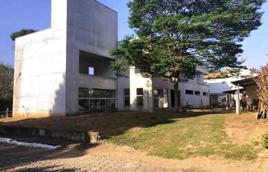 Imagem 2: Casa em construçao em condominio fechado com cinco suites