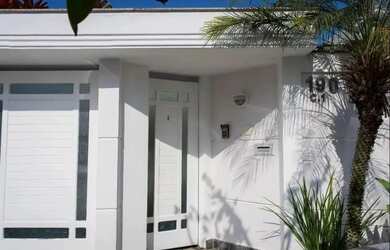 Imagem 2: Casa de condomínio para aluguel com 354 metros quadrados com 4 quartos