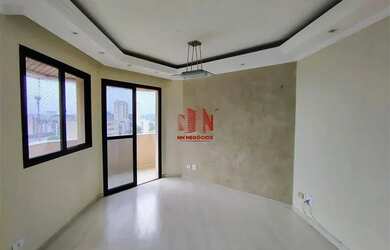 Imagem: O apartamento possui 3 Dormitórios, 1 Banheiro, 2 Vagas na