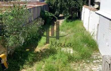 Imagem: O terreno possui 400m² de Área e está localizado em Fundação