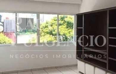 Imagem: O apartamento possui 1 Dormitório, 1 Banheiro, 1 Vaga na garagem