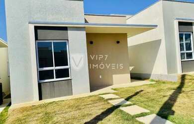 Imagem: A casa em condomínio possui 2 Dormitórios, 1 Banheiro, 3 Vagas