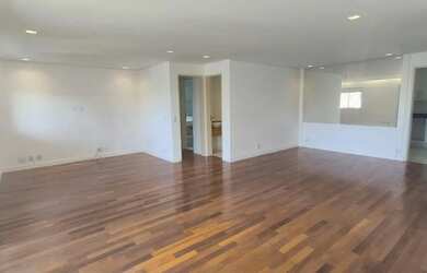 Imagem: O apartamento possui 3 Dormitórios, 3 Banheiros, 2 Vagas na