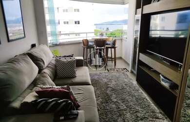 Imagem: O apartamento possui 2 Dormitórios, 2 Banheiros, 2 Vagas na