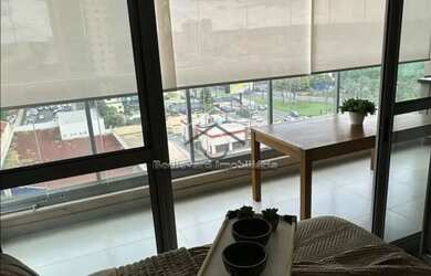 Imagem: O apartamento possui 1 Dormitório, 1 Banheiro, 1 Vaga na garagem