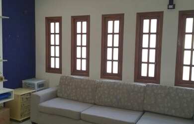 Imagem: A casa em condomínio possui 2 Dormitórios, 4 Banheiros, 2