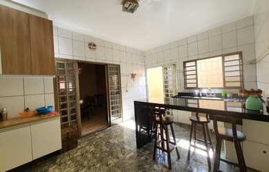 Imagem 10: Casa Candido Portinari. 250m² de Área, 2 Vagas na garageme3 Dormitórios