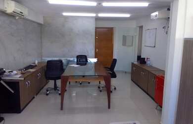 Imagem: O depósito possui 60m² de Área e está localizado em Freguesia