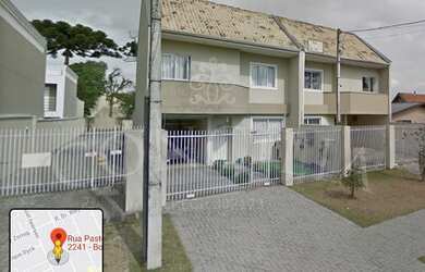 Imagem: A casa em condomínio possui 3 Dormitórios, 3 Banheiros, 2