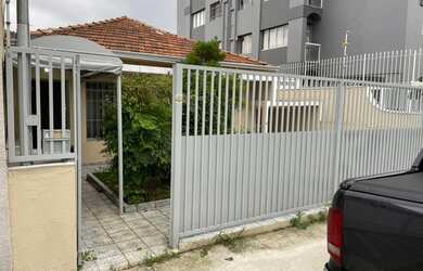 Imagem: Casa para aluguel tem 170 metros quadrados com 4 quartos em