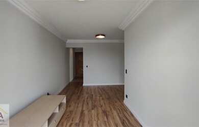 Imagem: O apartamento à venda possui 3 Dormitórios, 2 Banheiros, 1