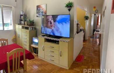 Imagem: O apartamento possui 3 Dormitórios, 1 Banheiro, 65m² de Área