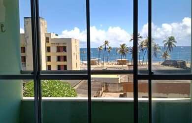 Imagem: O apartamento possui 2 Dormitórios, 1 Banheiro, 2 Vagas na