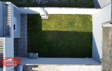 Imagem 9: Casa ao Lado da Av. Paraná com Terreno de Fundos