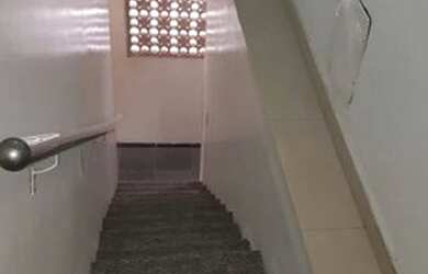 Imagem: A kitnet possui 1 Dormitório, 1 Banheiro, 1 Vaga na garagem