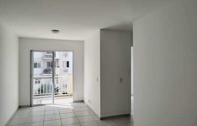 Imagem: O apartamento possui 3 Dormitórios, 2 Banheiros, 1 Vaga na